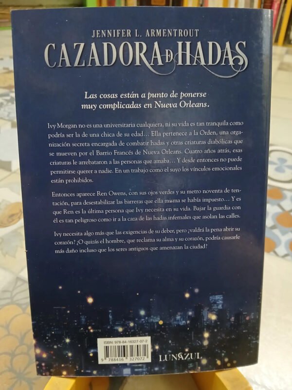Cazadora De Hadas - Jennifer L. Armentrout