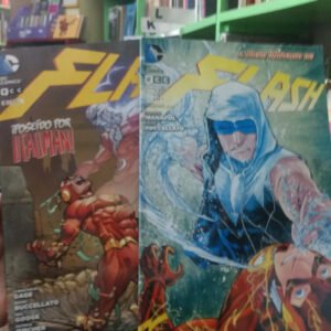 714035-MLA75933426474_042024 Revista Flash Números 2 Y 8 Buccellato Manapul Dc Comics Ecc