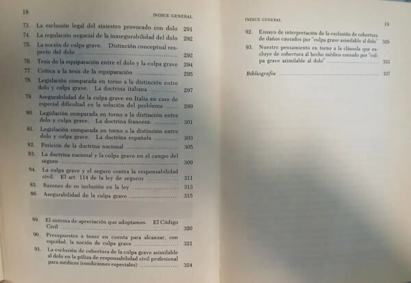 Seguros Y Responsabilidad Civil Del Médico - Trigo, Stiglitz