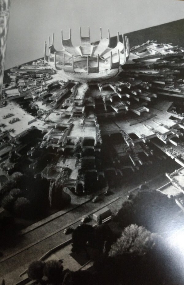 Fernando Higueras - Arquitecturas