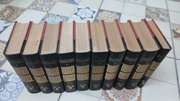 Diccionario Literario De Obras Y Personajes, 10 Tomos