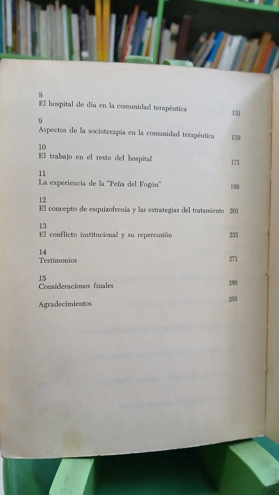 Sociedad De Locos Violencia En Psiquiátrico - Wilbur Grimson