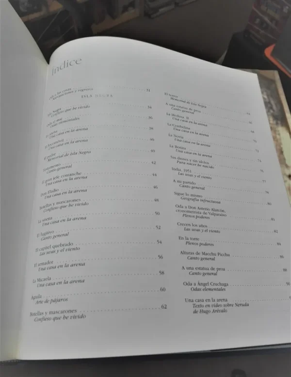 Las Cosas De Neruda - Miguel Rojas Mix (fotografías). Cexeci