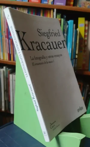 631369-MLA106235876242_022026 Siegfried Kracauer - La Fotografía Y Otros Ensayos