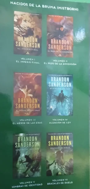 638248-MLA110941931904_052026 Sombras De Identidad: Nacidos De La Bruma- Brandon Sanderson