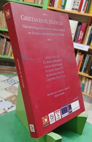 Grietas En El Silencio - Marta Vassallo Y Colaboradores