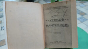 Versos Rantifusos Felipe Fernández, Yacaré - E. R. Del Valle