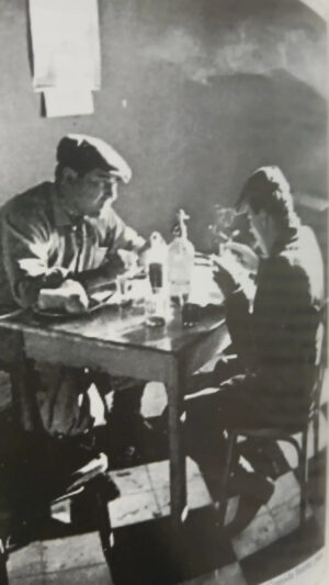 924395-MLA91598447165_092025 Buenos Aires Los Cafes - Sencilla Historia Vol. 1, 2 Y 3