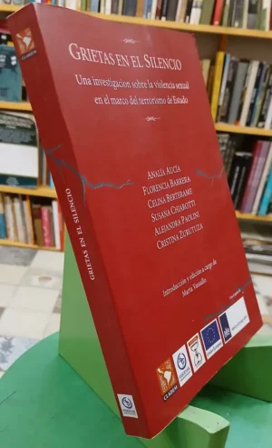 Grietas En El Silencio - Analía Aucía - F. Barrera Y Otros
