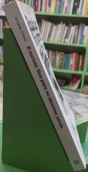 El Curioso Libro Para No Aburrirse Jamás - Andrés Onna