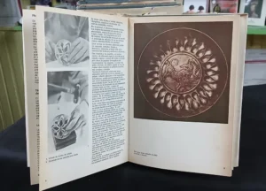 Pueblos, Hombres Y Formas En El Arte - Ceal